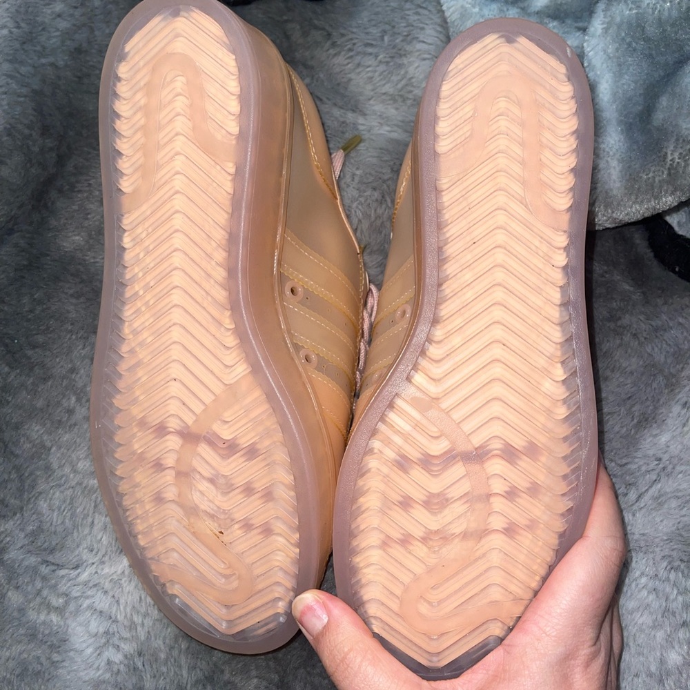 Adidas girls sneakers